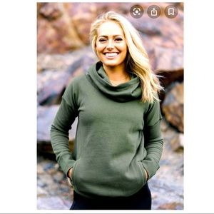 ***SOLD*** ZYIA Oh So Soft Hoodie, Olive, Small